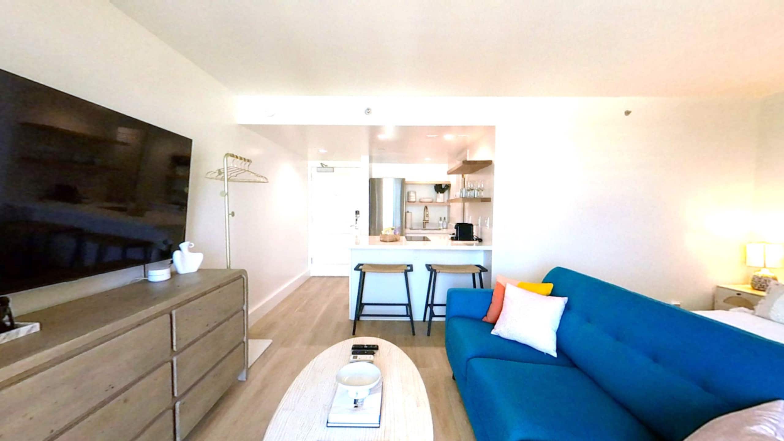 Hotel in Honolulu · ★4.93 · 1 bedroom · 2 beds · 1 private bath - Image 3