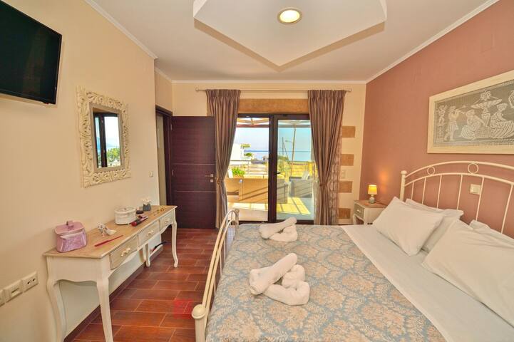 Villa Archontissa gallery image 5