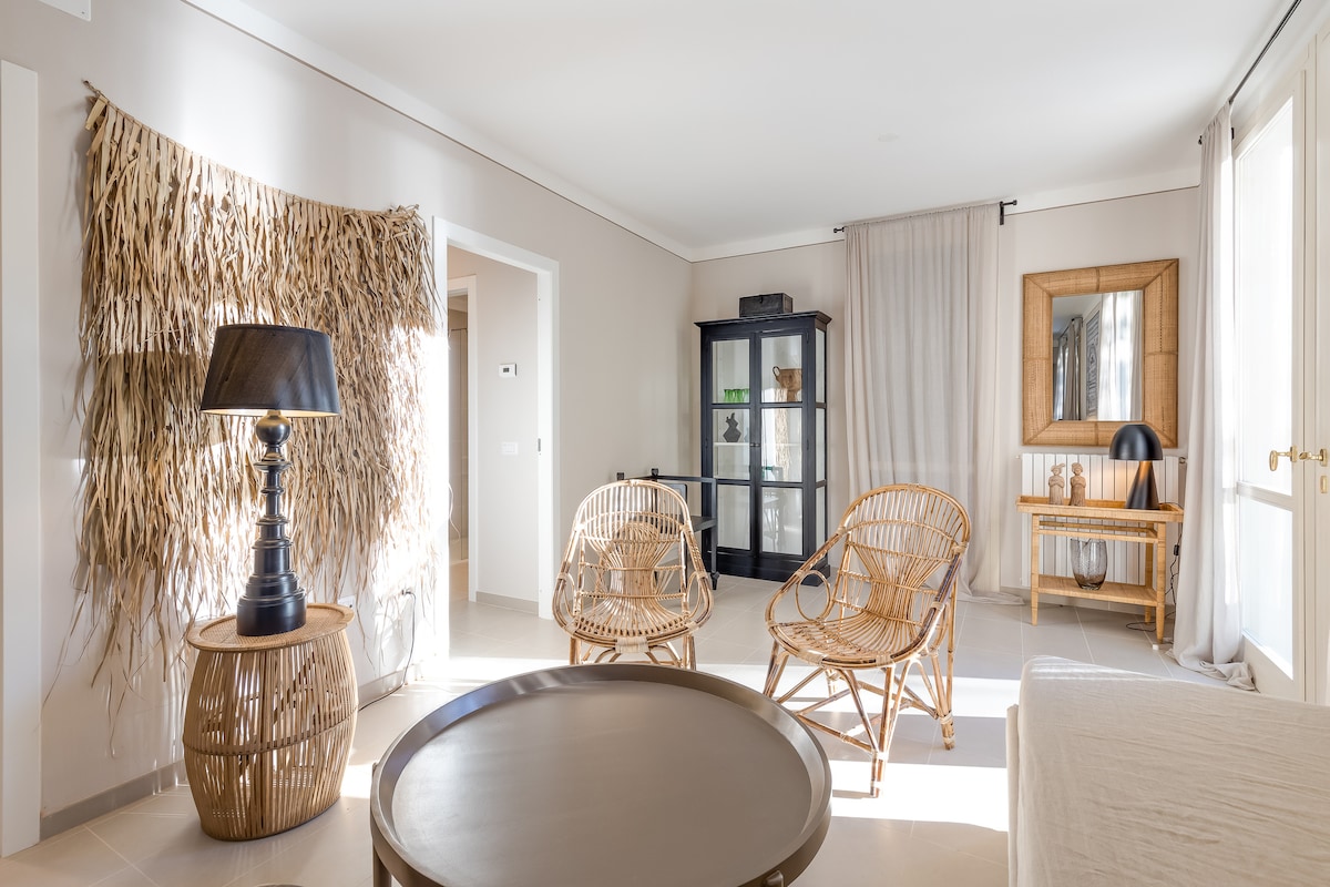 Top Airbnb: Porto Letizia Viola 1 - Happy Rentals in Porlezza