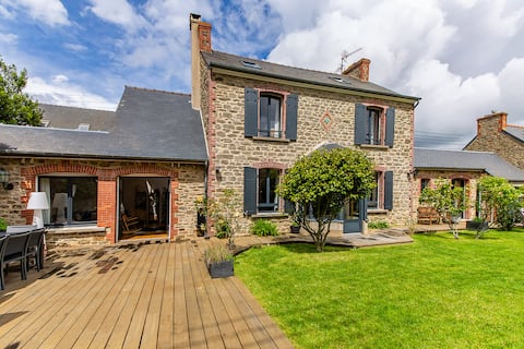 The Clos Hily - Exceptional House - sleeps 10