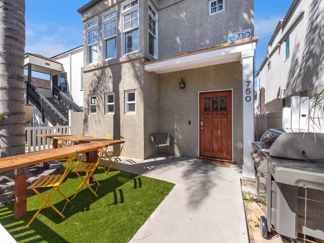 Oceanview 3BR Home | Rooftop, FirePit, Steps2Ocean gallery image 2