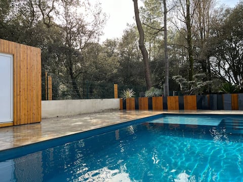 Villa 14 People Swimming Pool & Spa