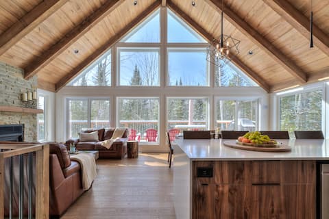 Pine Tree Lodge Kanata Tremblant (170 Monarques)