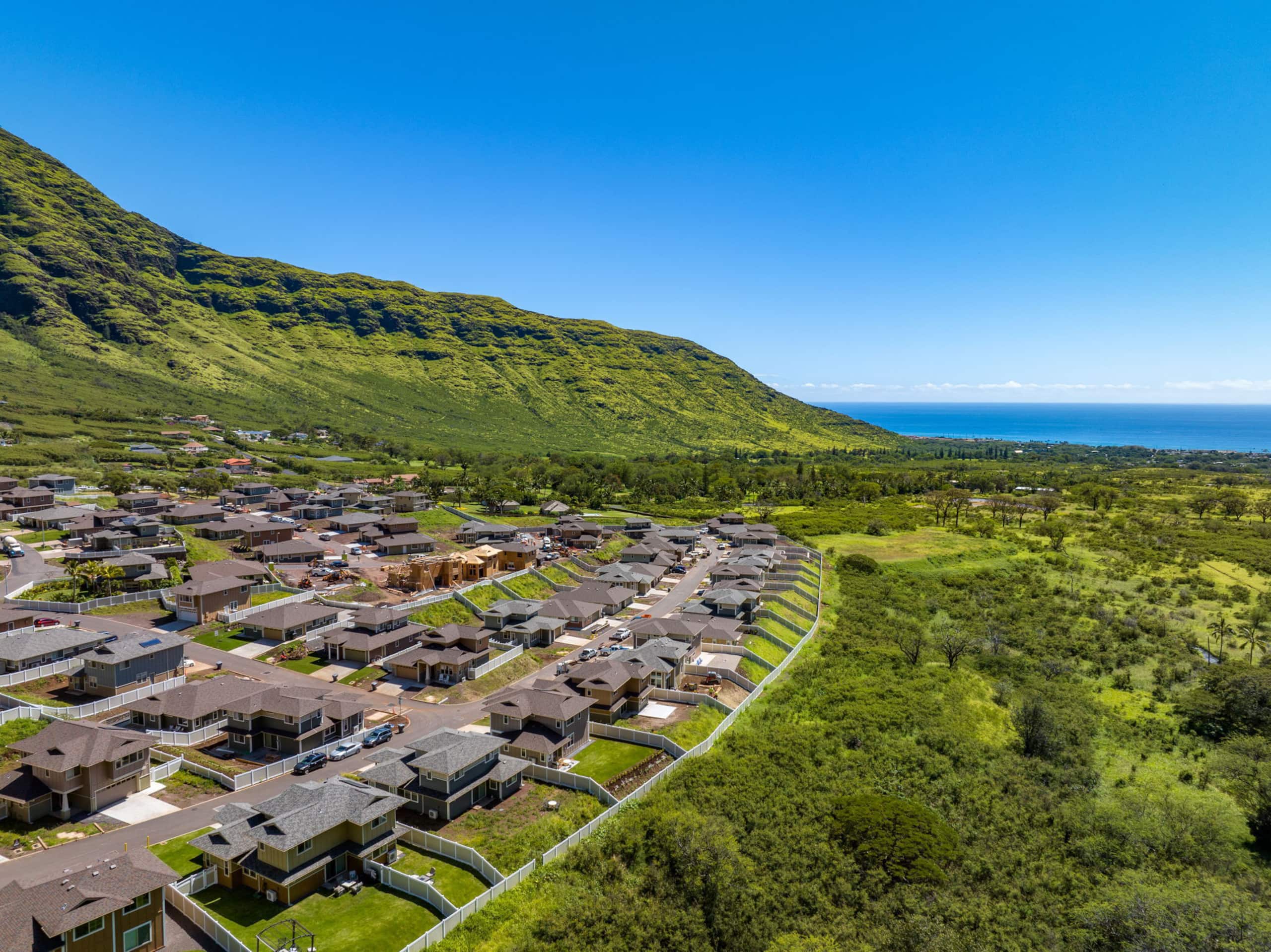 Home in Waianae · ★4.91 · 4 bedrooms · 6 beds · 2.5 private baths - Image 55