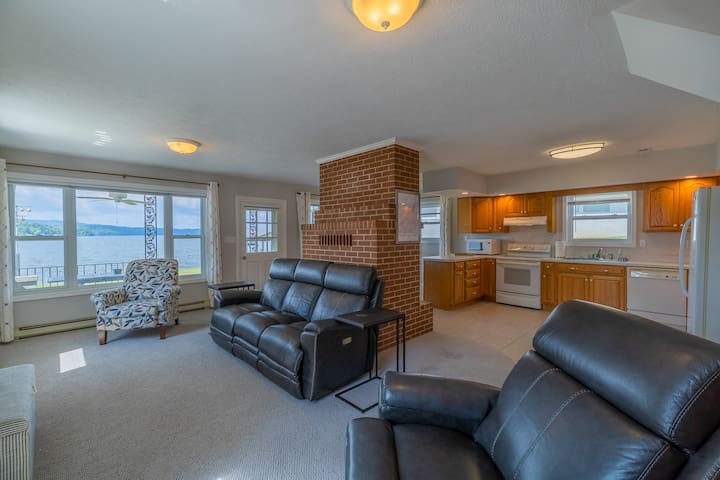 Listing in Blacksburg-Christiansburg