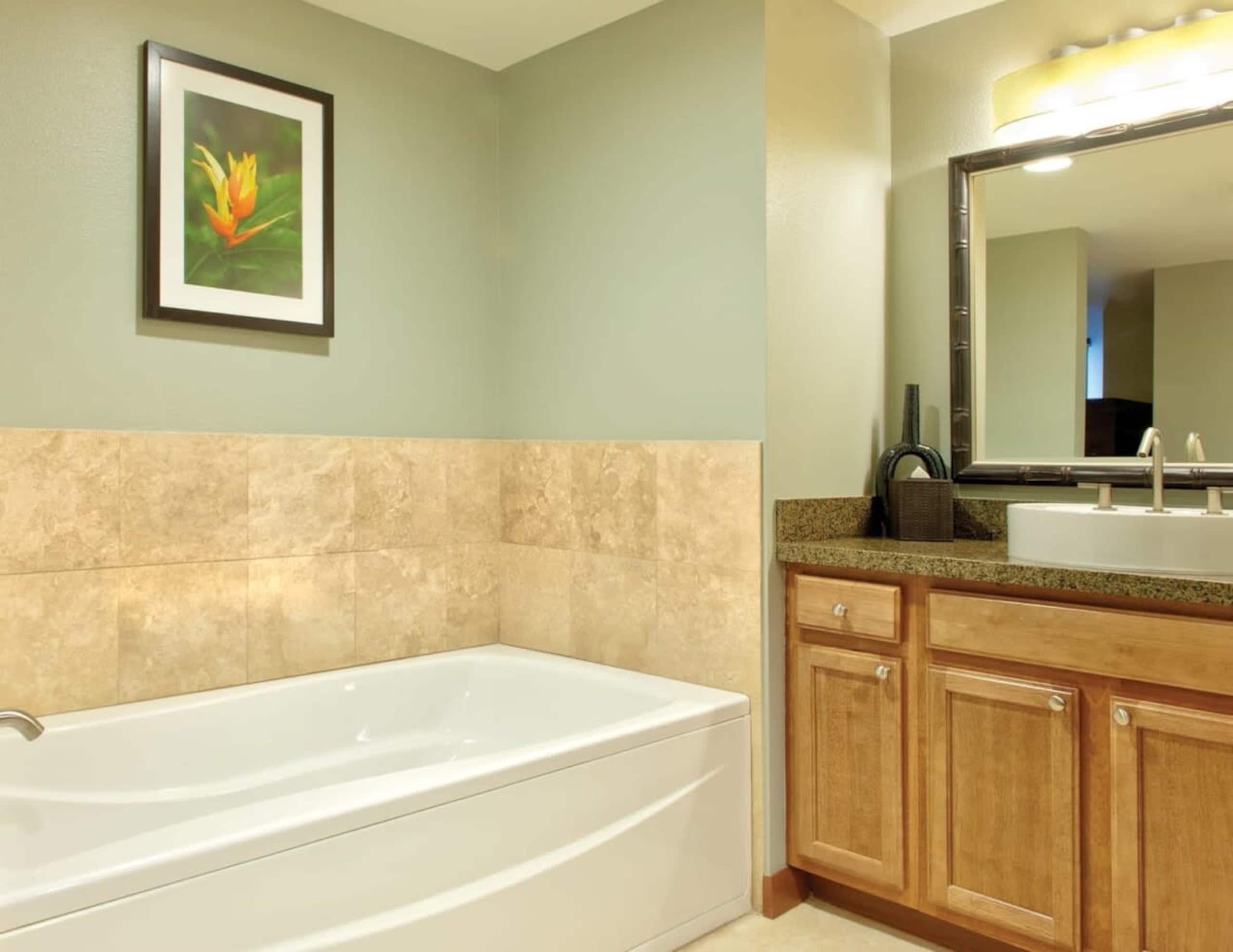 Resort in Honolulu · ★5.0 · 1 bedroom · 2 beds · 1 private bath - Image 8