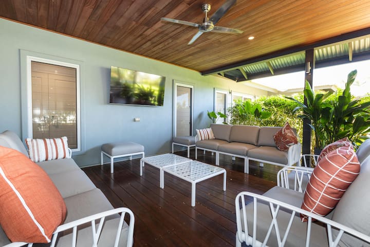 Luxurious Executive Family Home in Cable Beach gallery image 5