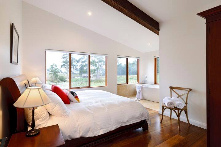 Family holiday haven or perfect spot with friends gallery image 5