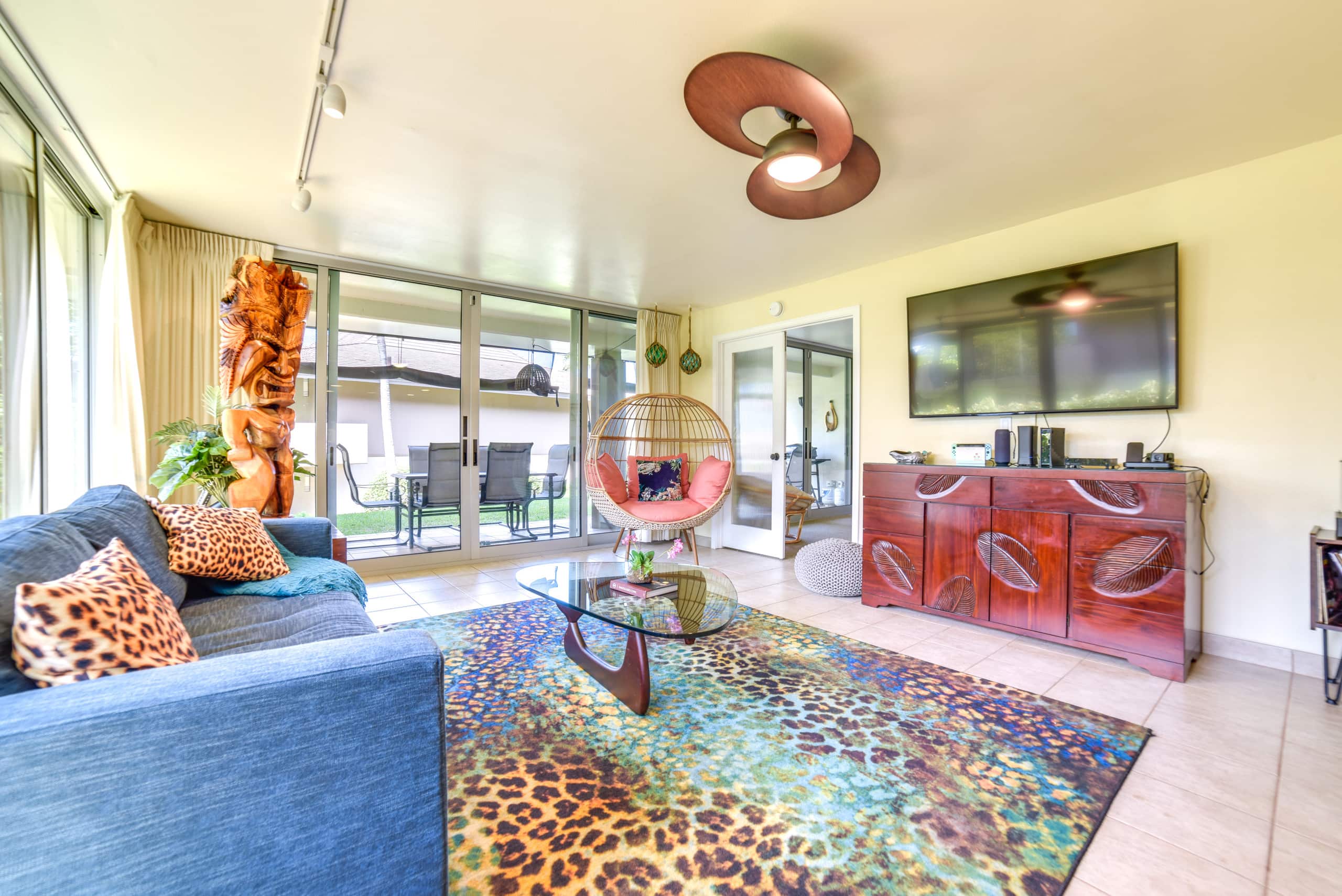 Condo in Lahaina · ★4.94 · 2 bedrooms · 3 beds · 2 private baths - Image 4