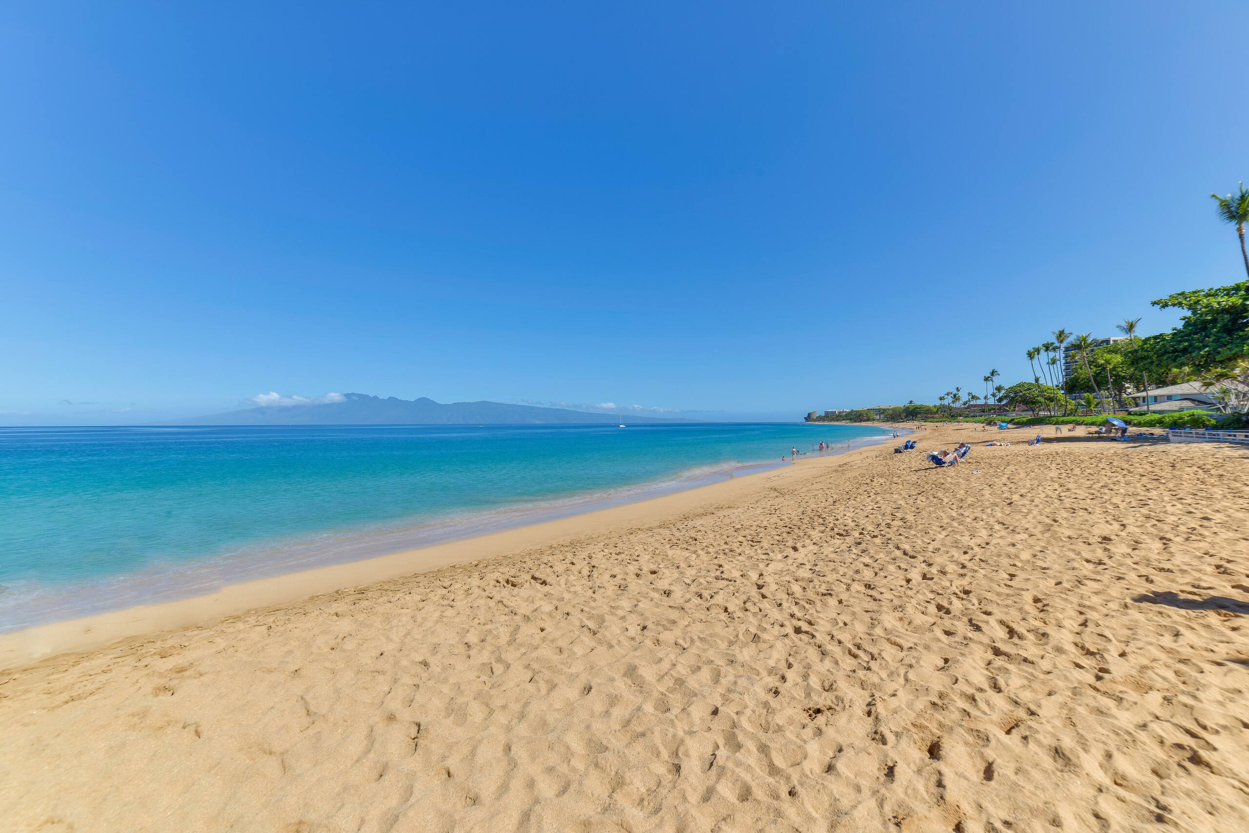 Condo in Lahaina · ★4.94 · 2 bedrooms · 3 beds · 2 private baths - Image 36