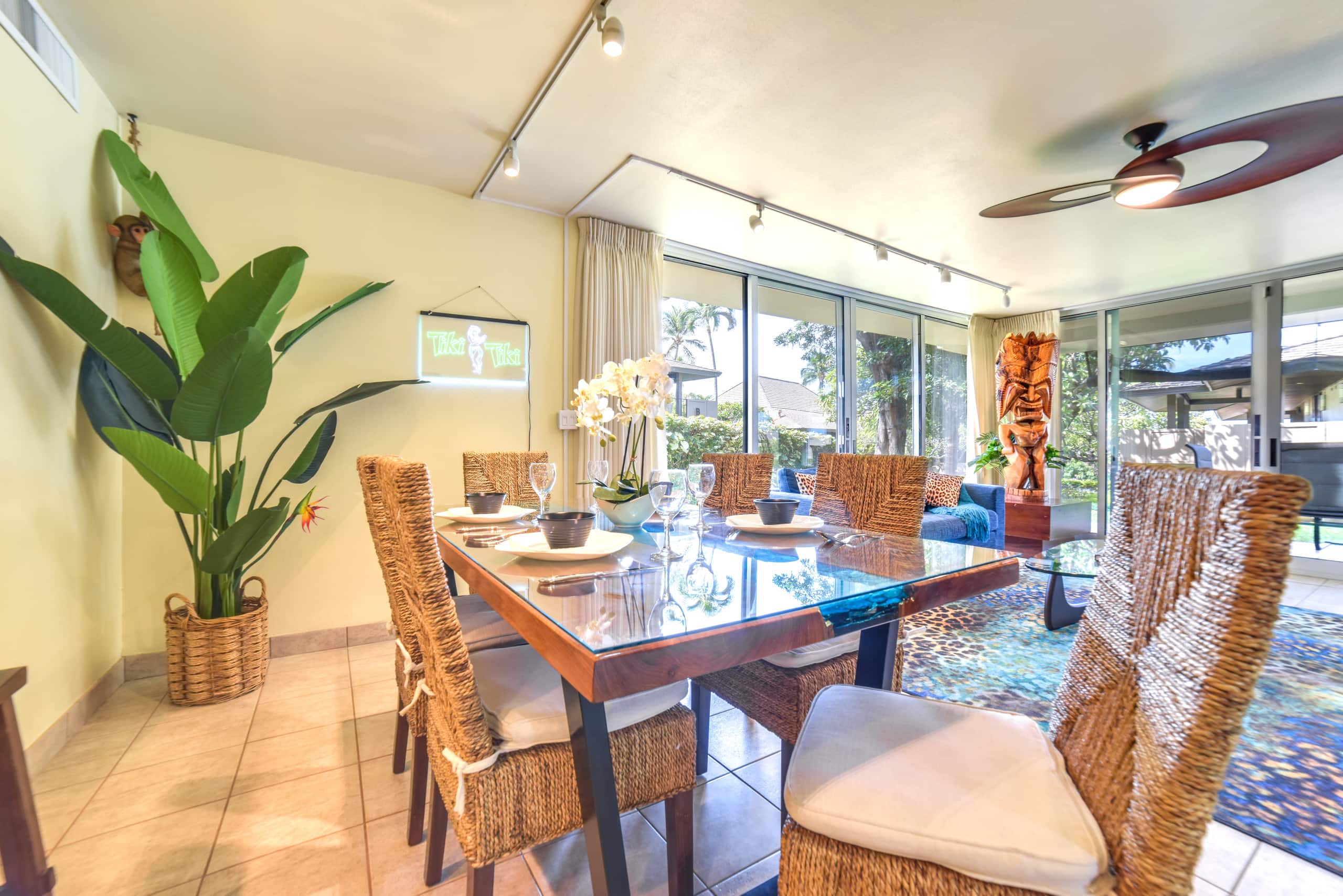 Condo in Lahaina · ★4.94 · 2 bedrooms · 3 beds · 2 private baths - Image 9