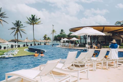 3br/AP Apartment in Playa Escondida Resort 301