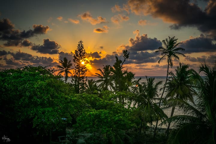 Oceanview Multiunit Villa- Private Pool, Sleeps 14 gallery image 4