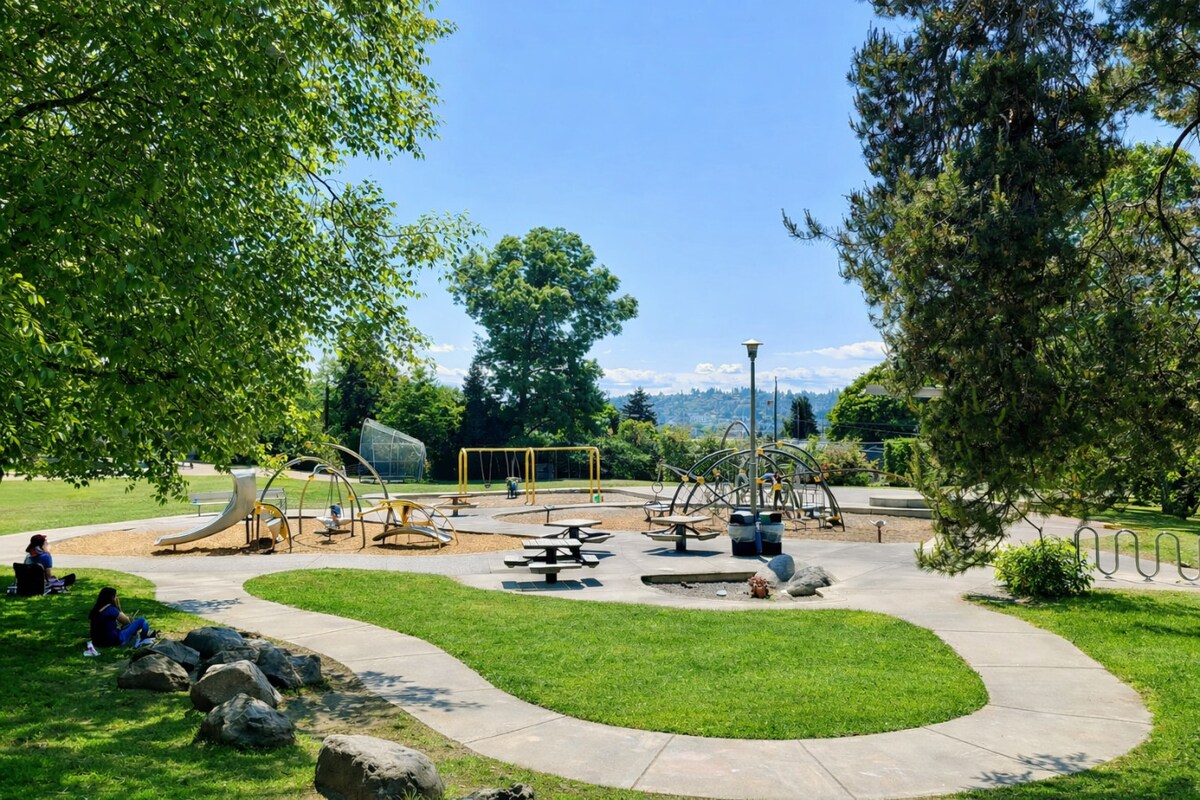 Fremont Artful Escape