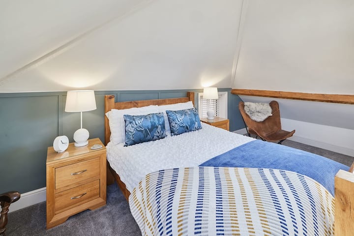 Mumbles Cottage, Whitby - მასპინძელი და საცხოვრებელი