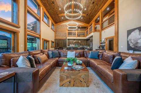 Broken Branch Lodge, Panoramic Views Sleeps 20-23