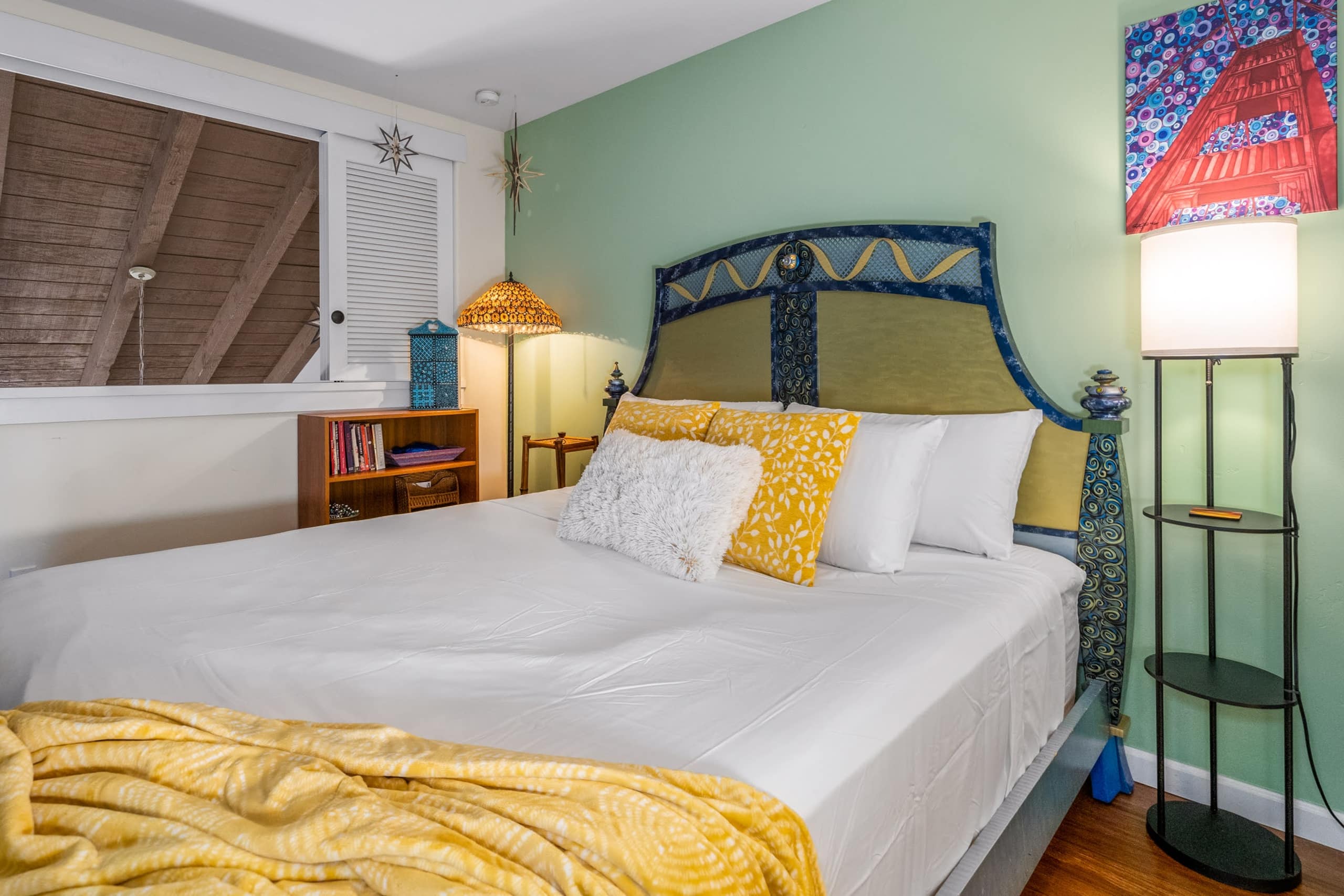 Condo in Kihei · ★4.92 · 2 bedrooms · 2 beds · 2 baths - Image 9