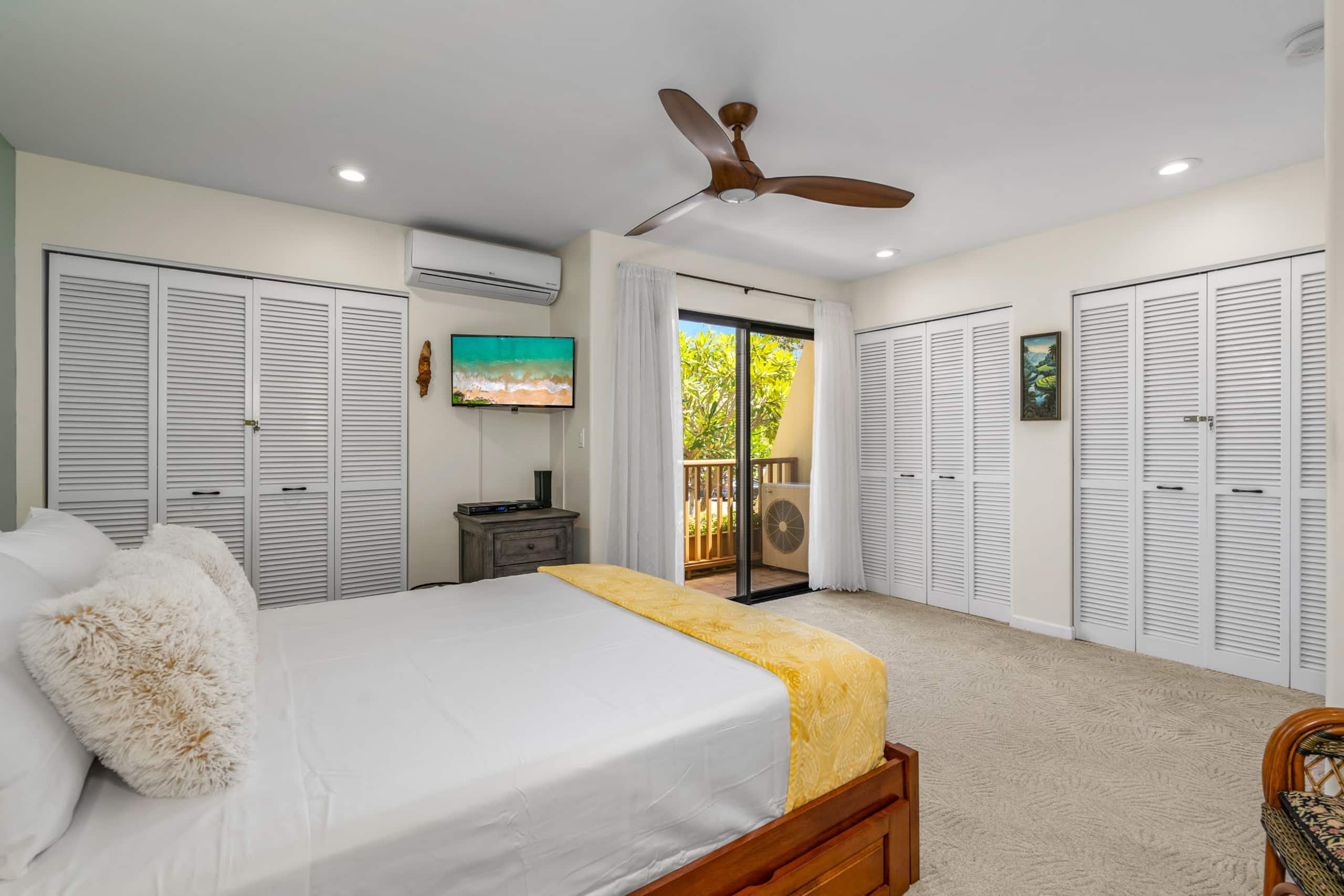 Condo in Kihei · ★4.92 · 2 bedrooms · 2 beds · 2 baths - Image 13