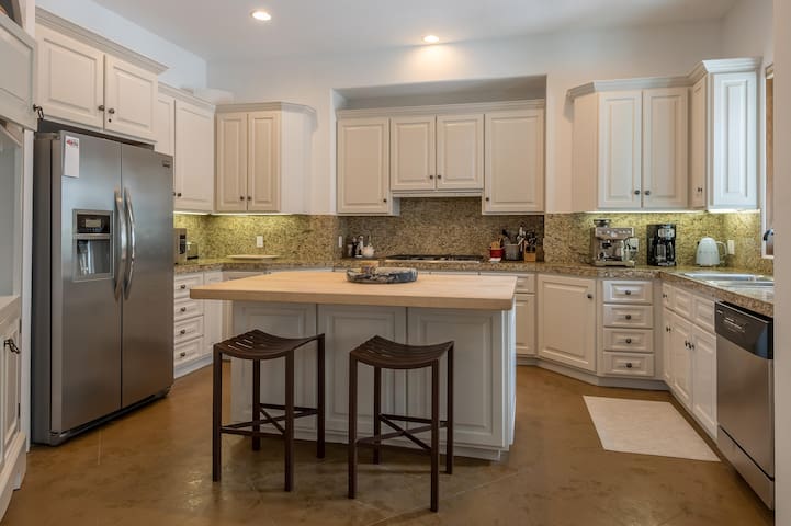 Alpine Lodging Sun Valley managed Airbnb listing 2