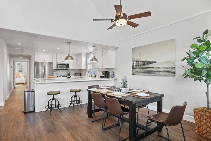 4BR | Luxury Beach Home | Privacy | Patio & Garage gallery image 4