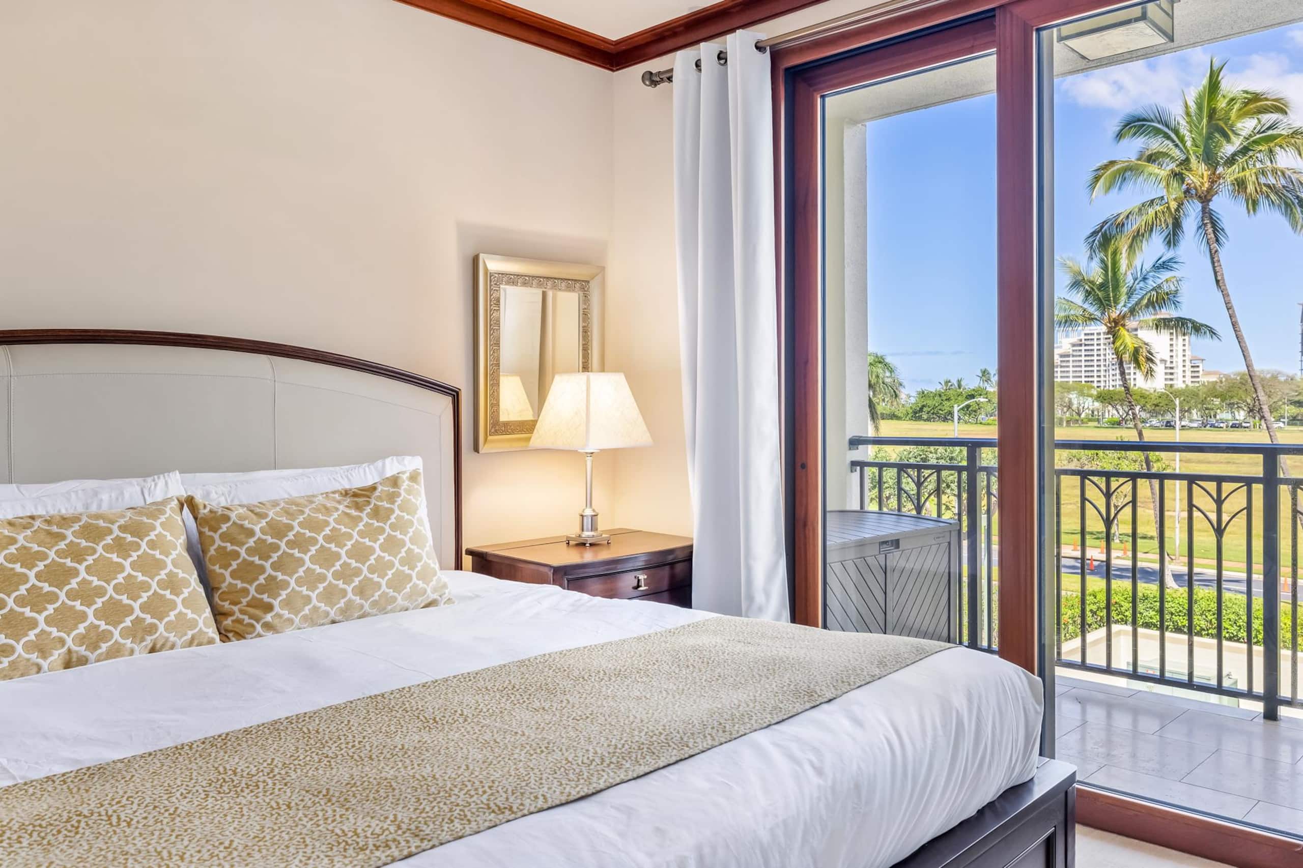Condo in Kapolei · ★5.0 · 3 bedrooms · 4 beds · 3 private baths - Image 17