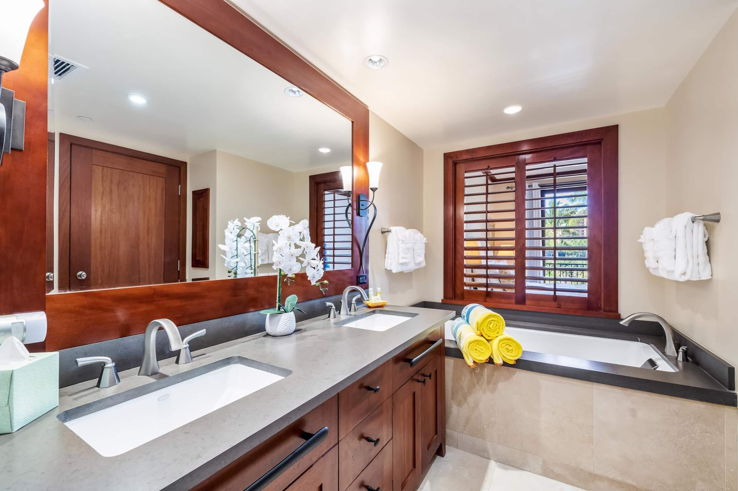 Condo in Kapolei · ★5.0 · 3 bedrooms · 4 beds · 3 private baths - Image 25
