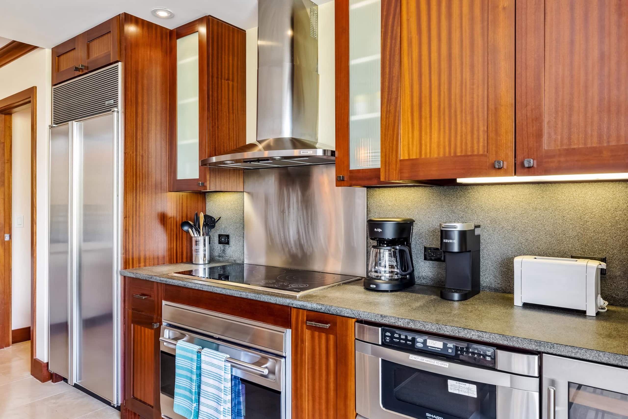 Condo in Kapolei · ★5.0 · 3 bedrooms · 4 beds · 3 private baths - Image 10