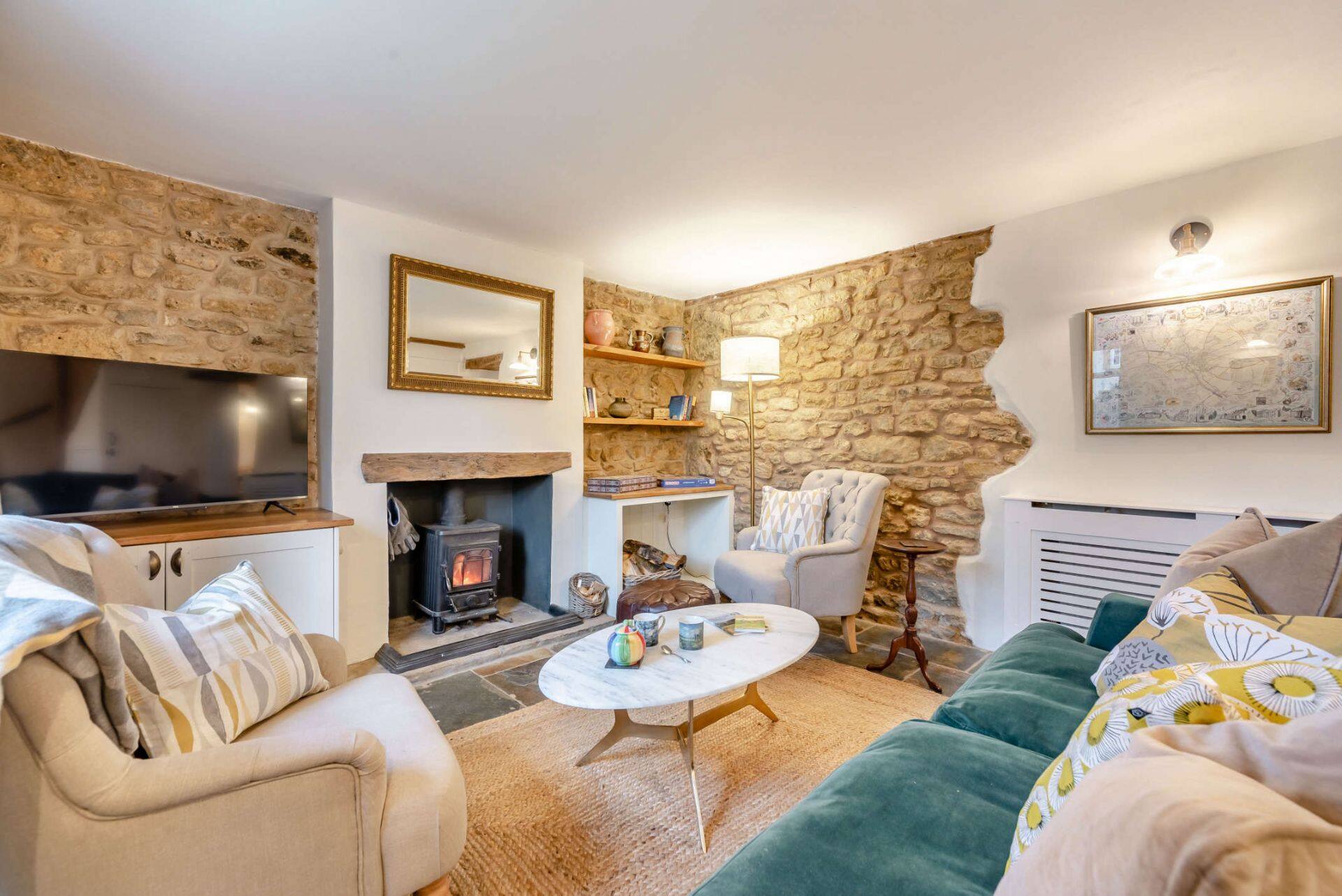 Family friendly Cotswold holiday cottage - Brook Cottage, Lower Brailes — photo 2