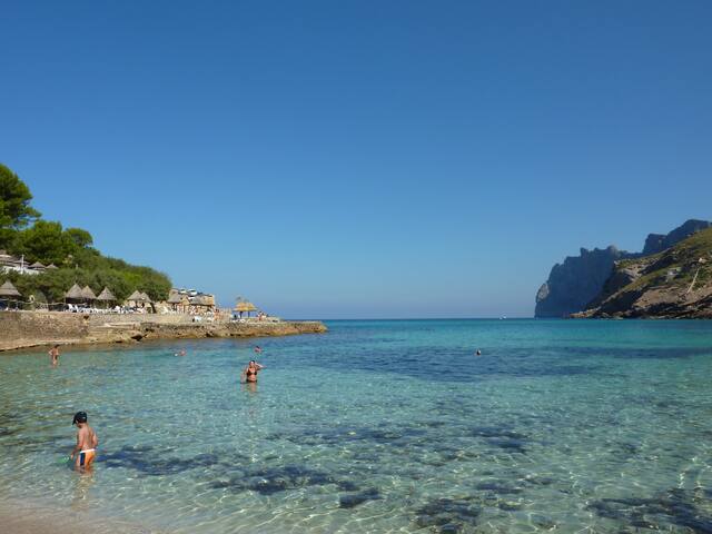 Mediterranean beach paradise in Majorca gallery image 4