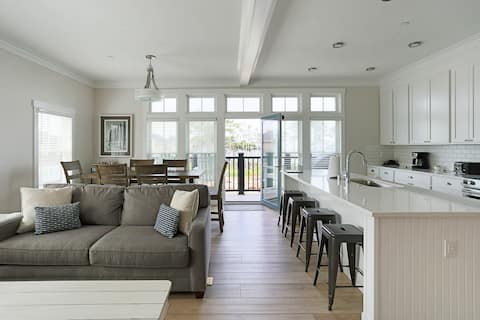 Seabrook Urban Ocean | Downtown, Elevator, 2BR