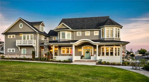 Seabrook's Sunset Retreat: Dog Friendly