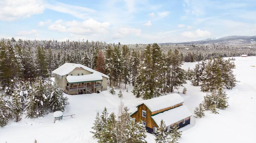 Casago Yellowstone managed Airbnb listing 1