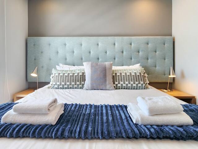 Beautiful Sunset & Ocean Views, with backup power gallery image 5