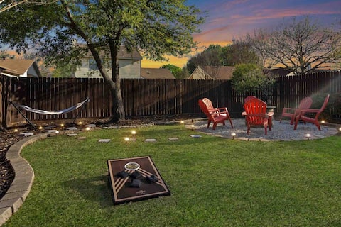 Cozy Retreat Pet friendly, Fenced yard, Fire pit