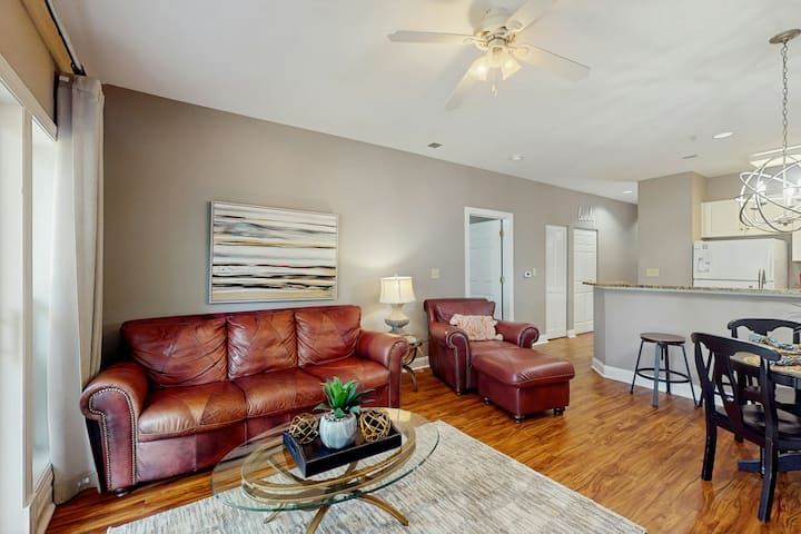 2br Golf Course Condo With Balcony & Pool - Myrtle Beach