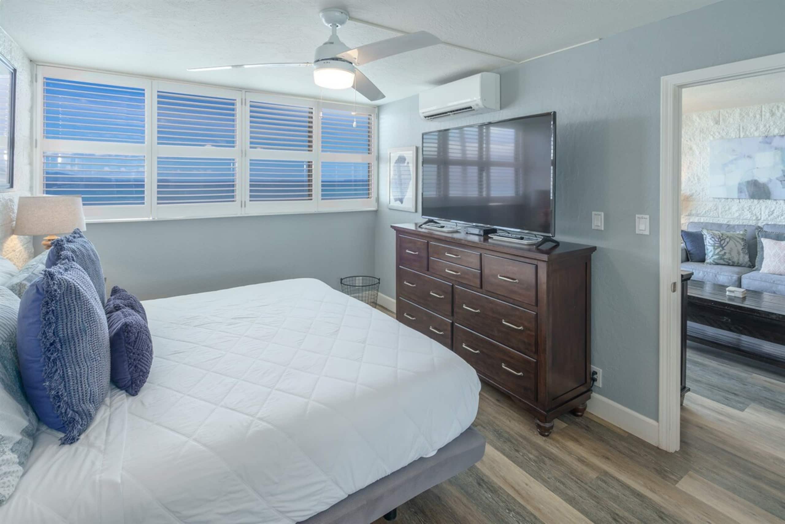Condo in Wailuku · ★4.6 · 2 bedrooms · 4 beds · 2 baths - Image 12