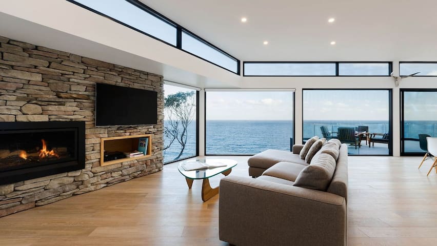 Sea Ranch – popular seaside holiday home