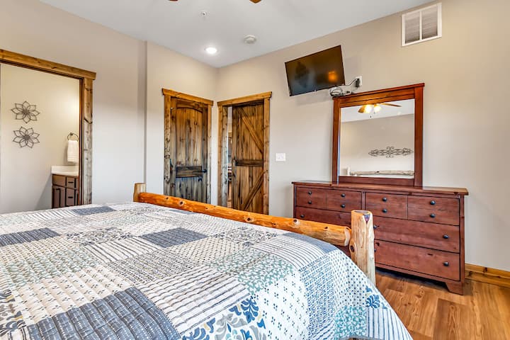 Dhoma e gjumit në katin e sipërm 7