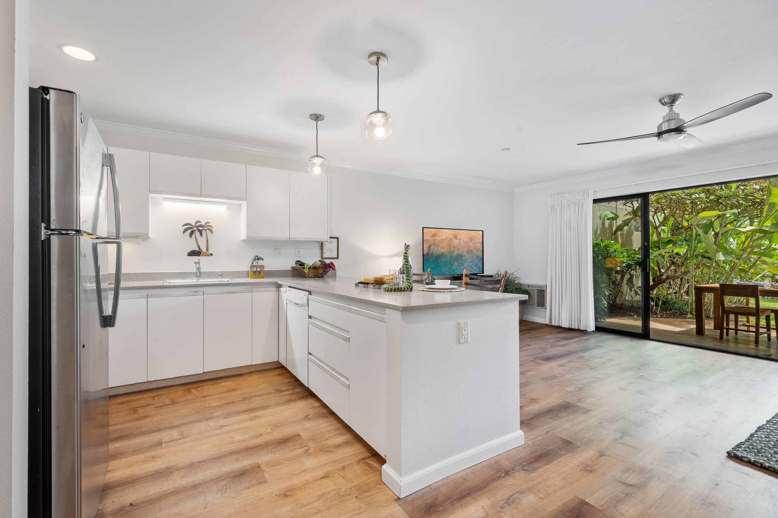 Condo in Kihei · ★4.6 · 2 bedrooms · 3 beds · 2 private baths - Image 11