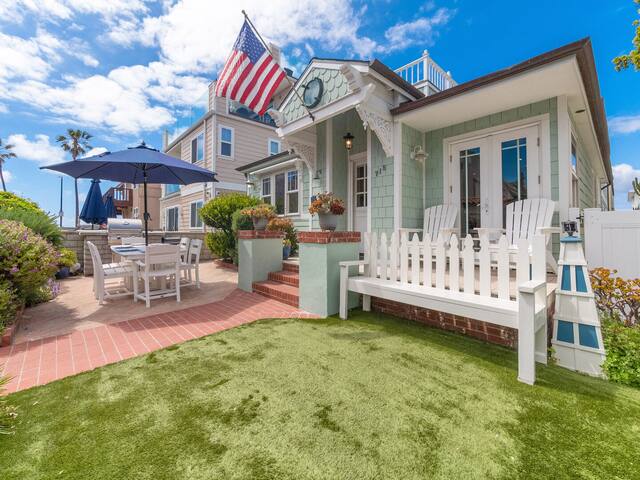 Classic Beach Paradise | Garage, AC & Large Patio gallery image 2