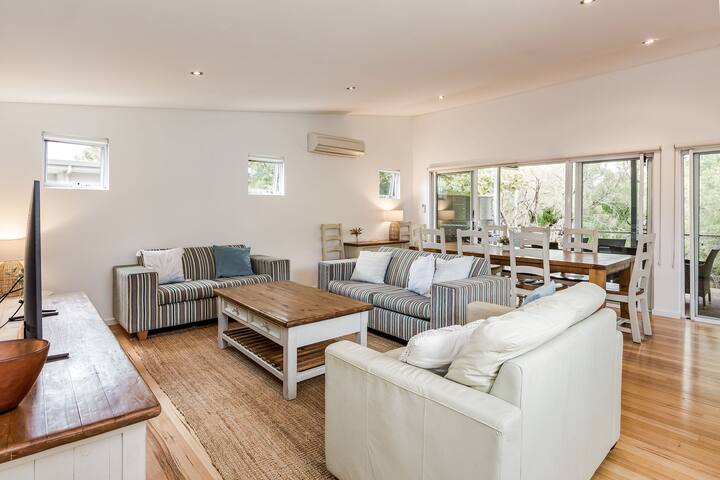 Melaleuca gallery image 4