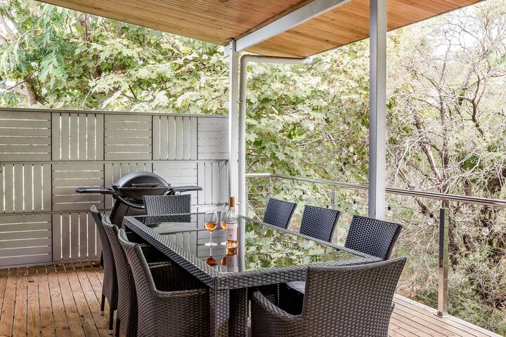 Melaleuca gallery image 2