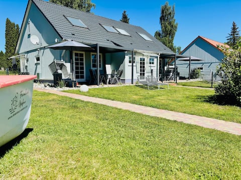Erfolgreiche Airbnb-Immobilie: Holiday home for 7 guests with 85m² in Lütow (159457) in Lütow