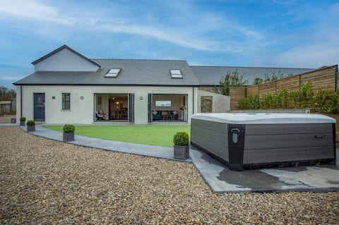 Kiln Park Farmhouse - 4 Bedroom Cottage - Narberth