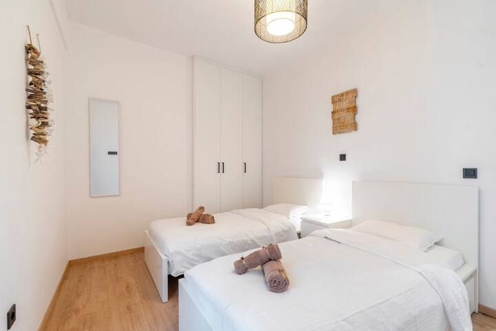 LIV – Modern Flat in Kolonaki gallery image 5