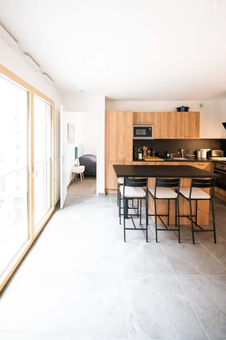 Le Cosmo - Beau T2 + Terrasse - Part Dieu - Lyon