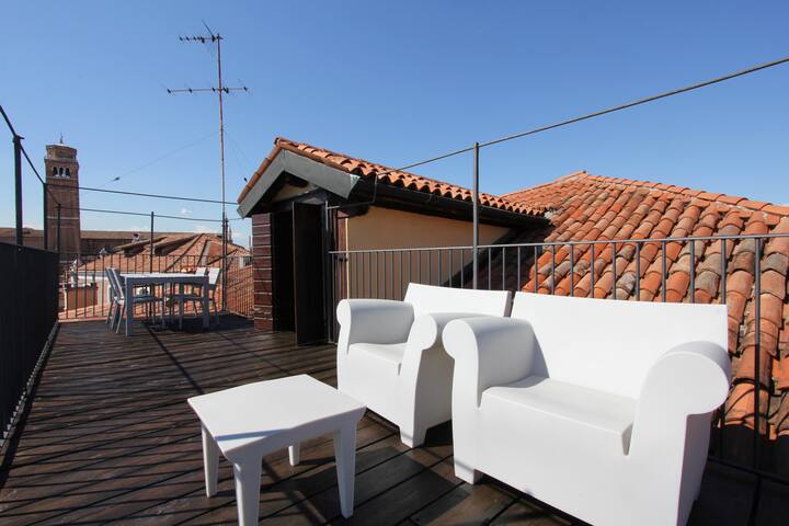 Residence Terrace Grand Canal gallery image 2