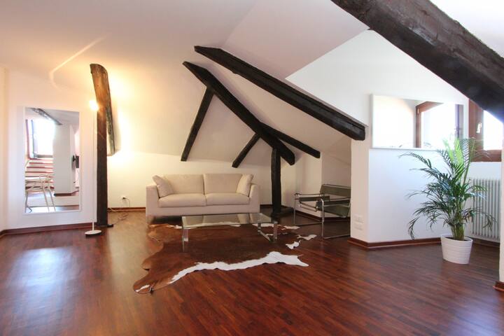 Residence Terrace Grand Canal gallery image 3