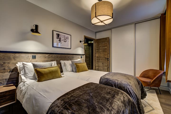 卧室2 ，灵活的双人房或双床房 