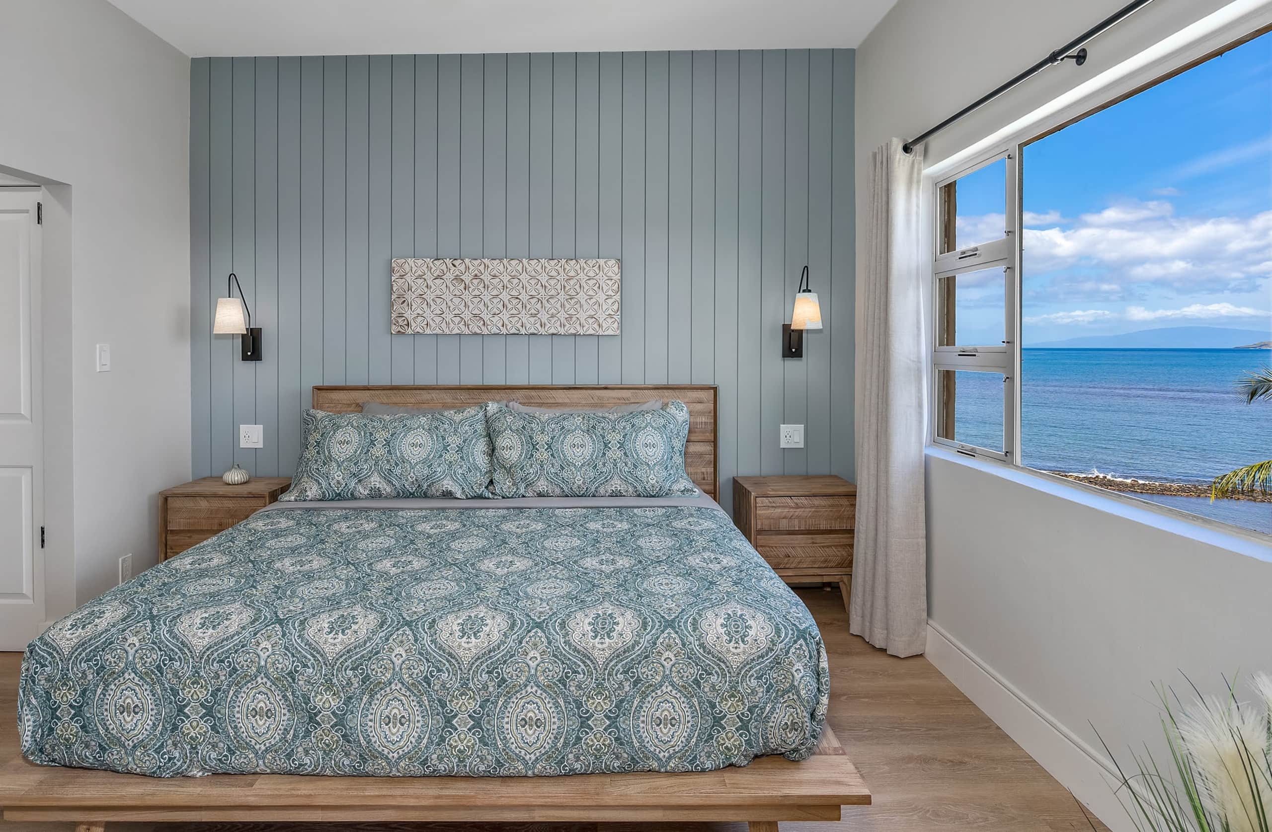 Upscale Oceanfront Penthouse Vistas - Image 21